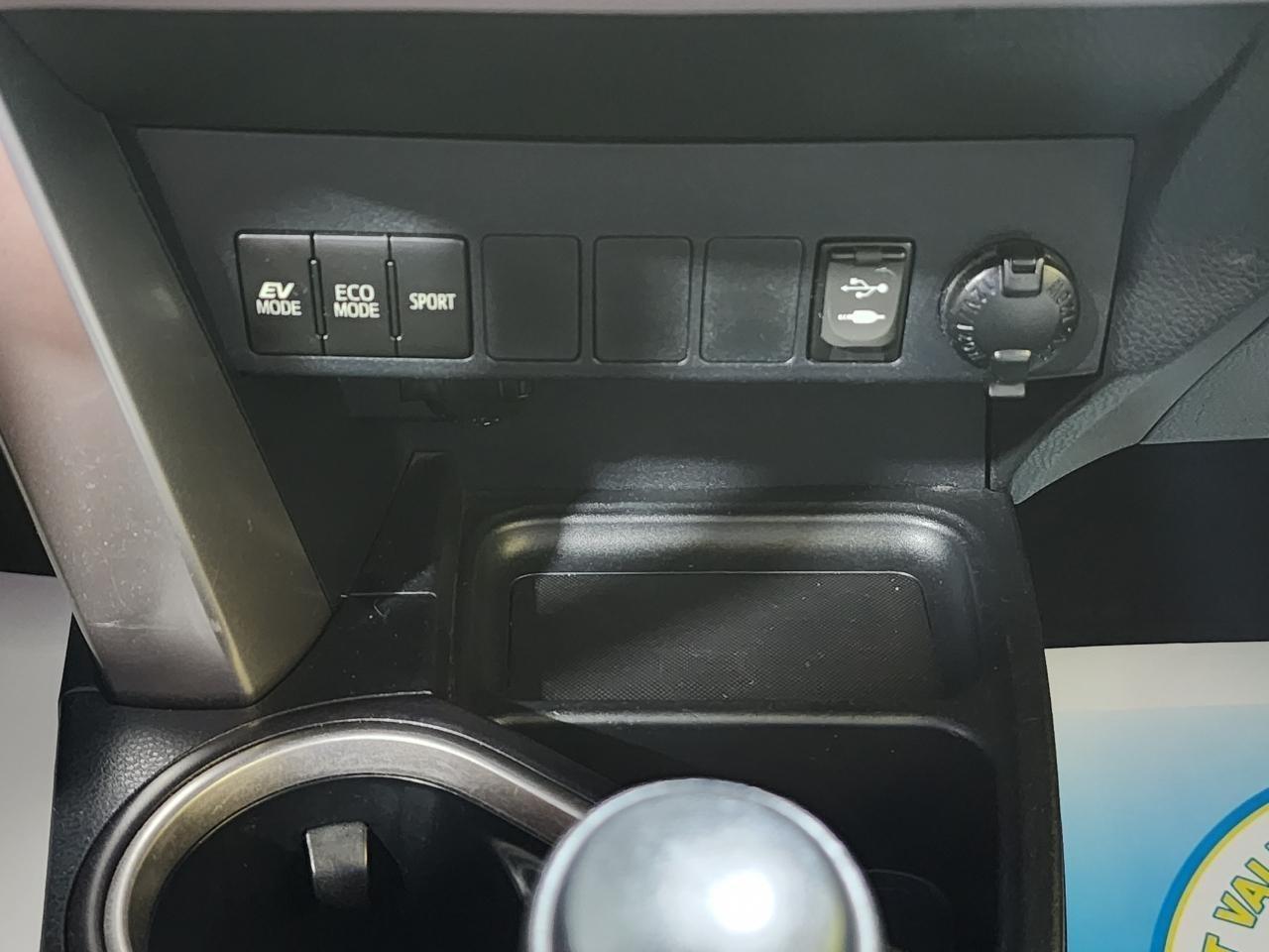 Toyota RAV4 Hybrid  2016