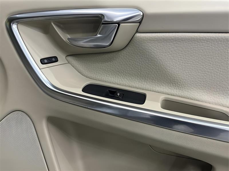 Volvo XC60 3.2 AWD 2013