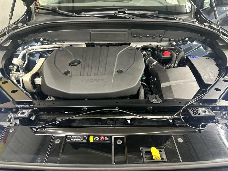 Volvo XC60 B5 Plus Dark AWD 2024