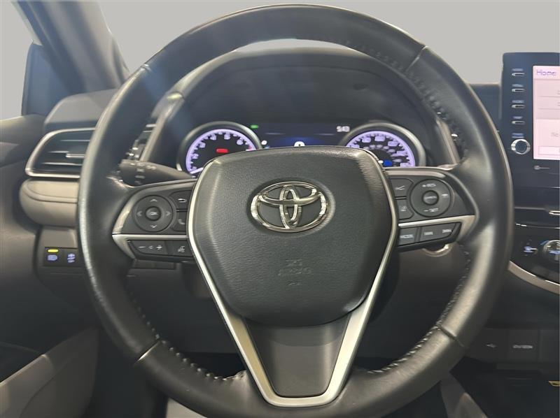 Toyota Camry XLE V6 2022