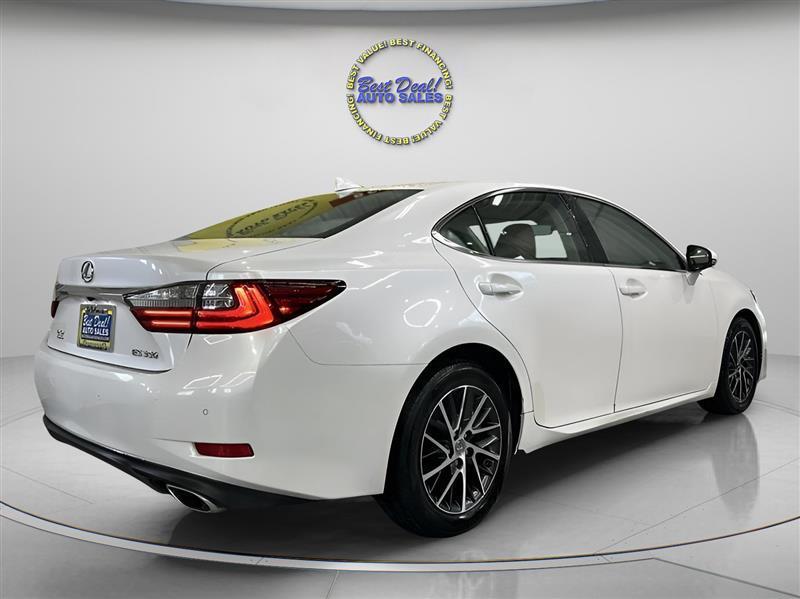 Lexus ES 350 Sedan 2017