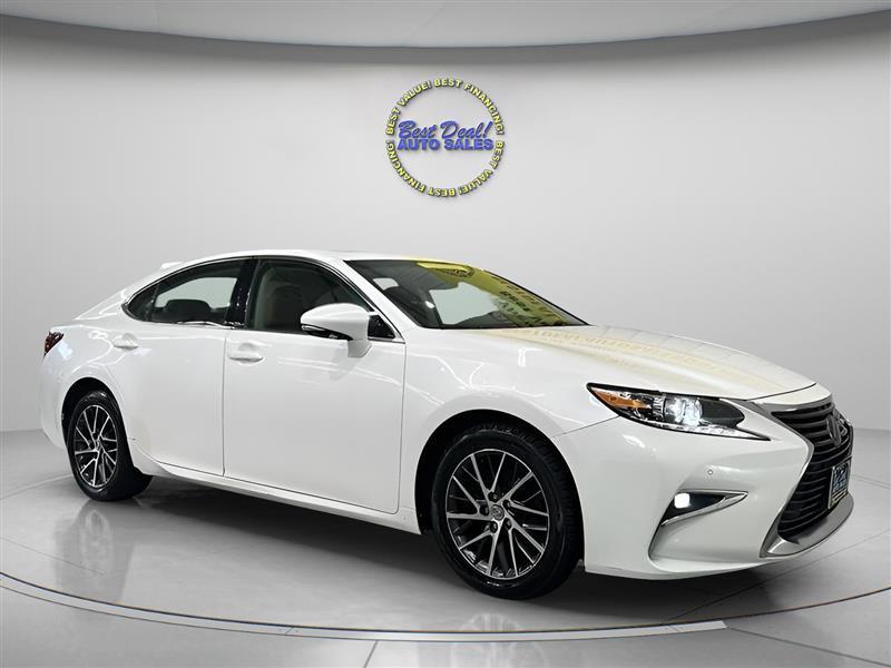 Lexus ES 350 Sedan 2017