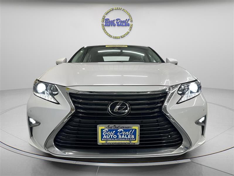 Lexus ES 350 Sedan 2017