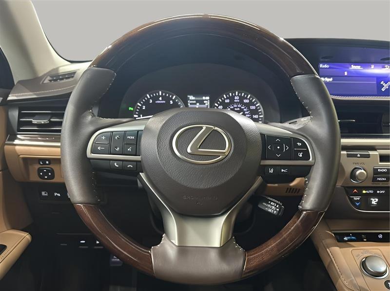 Lexus ES 350 Sedan 2017