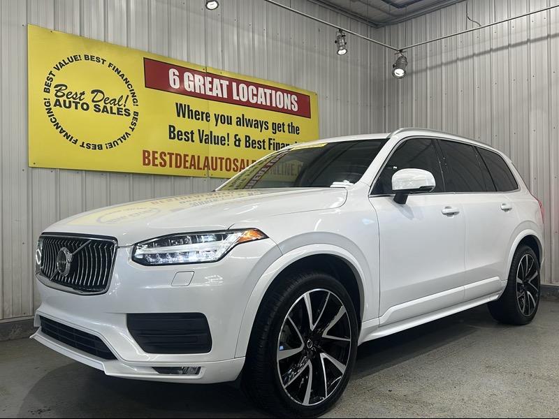 2022 Volvo XC90 T6 Momentum AWD