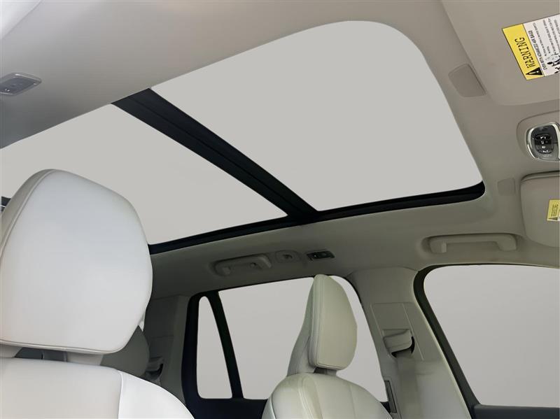 Volvo XC90 T6 Momentum AWD 2022