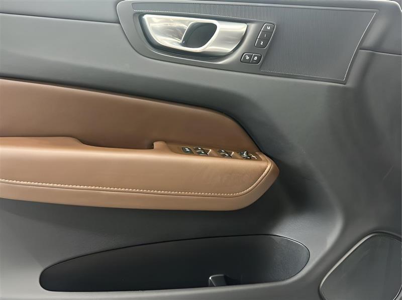 Volvo XC60 B5 Plus Bright AWD 2023