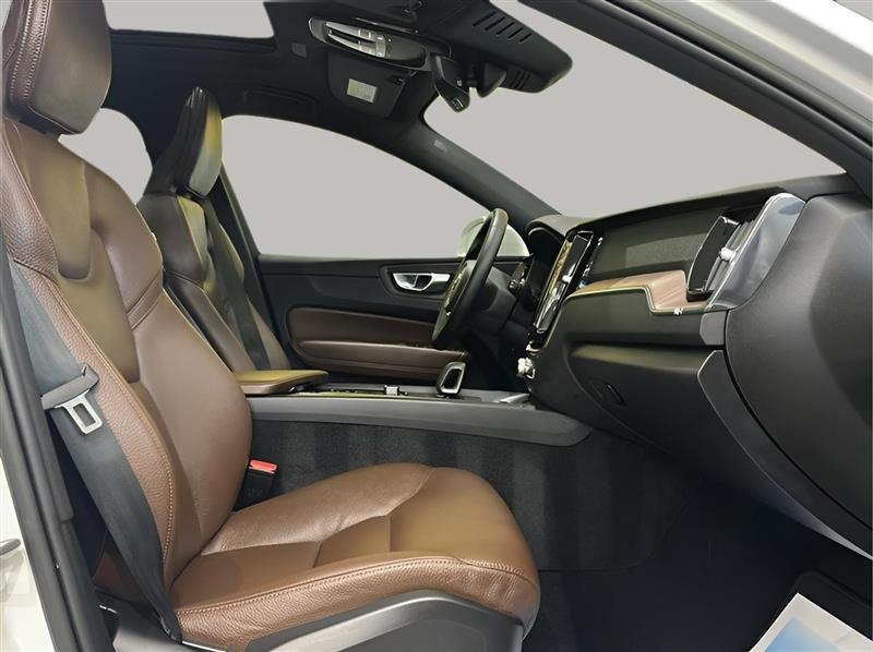 Volvo XC60 B5 Plus Bright AWD 2023