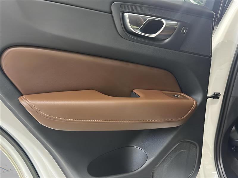 Volvo XC60 B5 Plus Bright AWD 2023