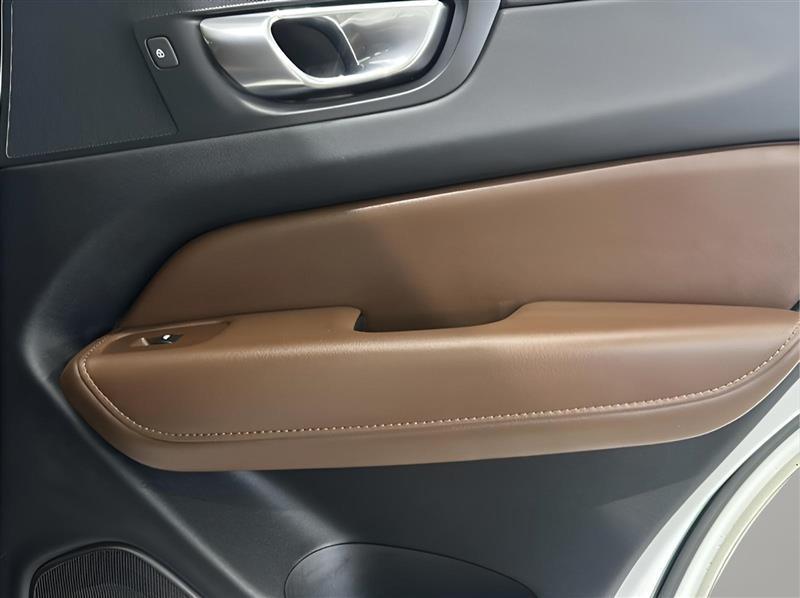 Volvo XC60 B5 Plus Bright AWD 2023