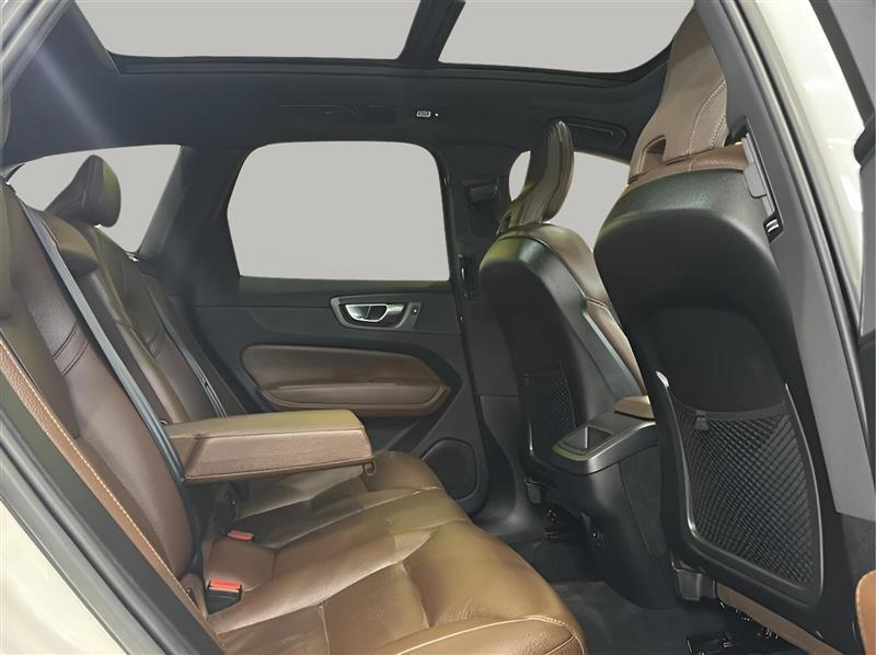 Volvo XC60 B5 Plus Bright AWD 2023