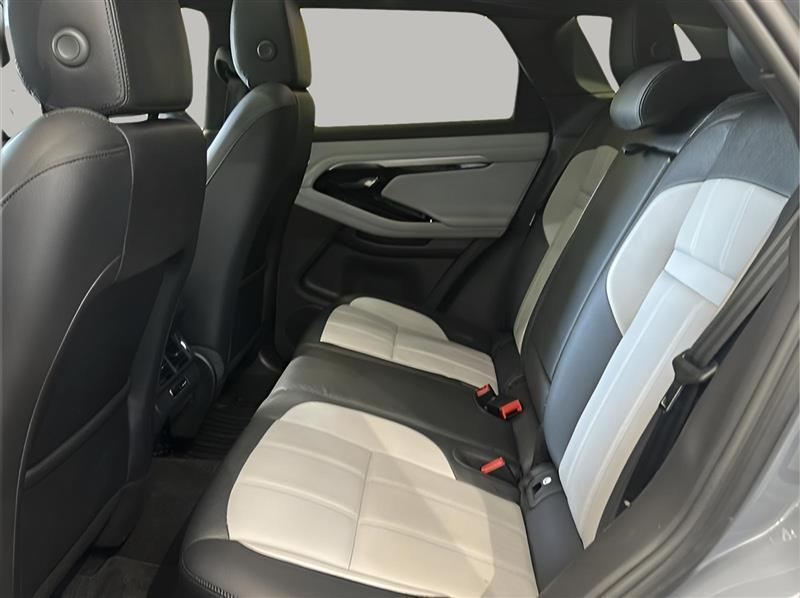 Land Rover Range Rover Evoque R-Dynamic SE 2023