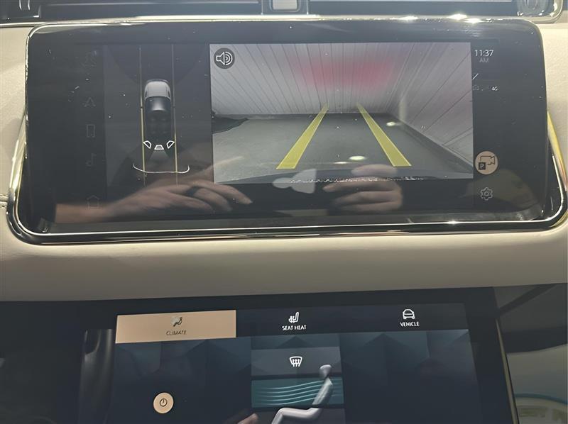 Land Rover Range Rover Evoque R-Dynamic SE 2023