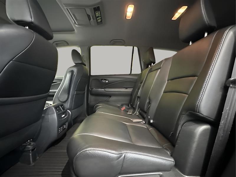 Honda Pilot Touring 2WD 2017