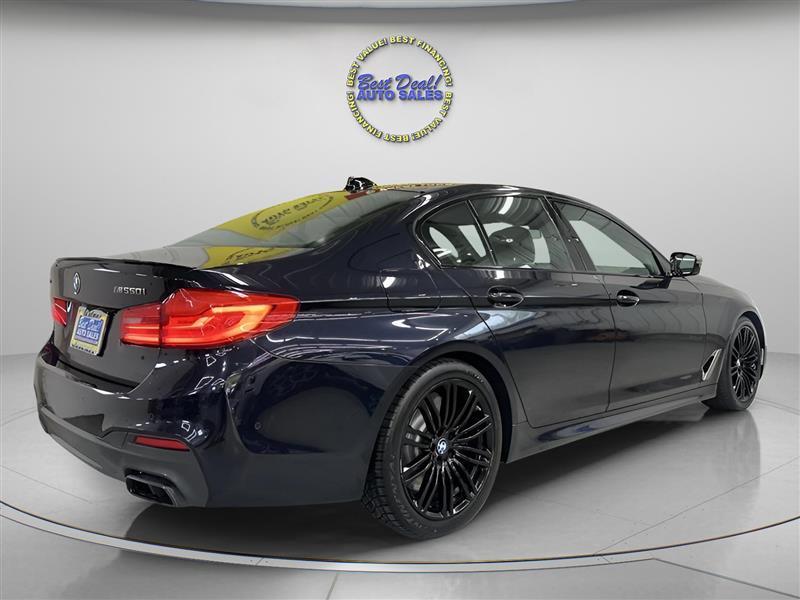 BMW 5-Series M550i xDrive 2020