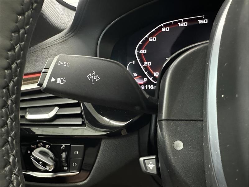 BMW 5-Series M550i xDrive 2020