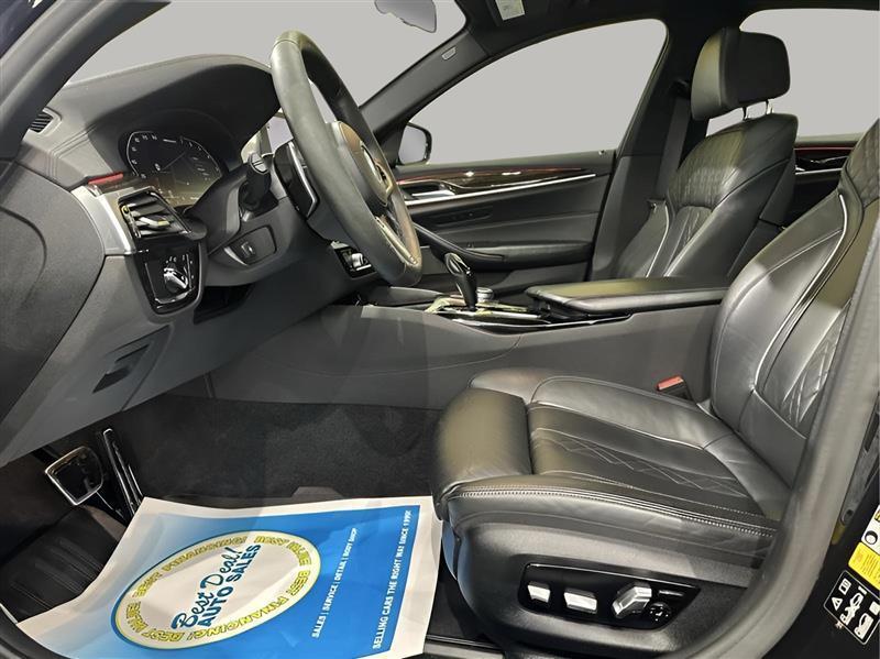 BMW 5-Series M550i xDrive 2020