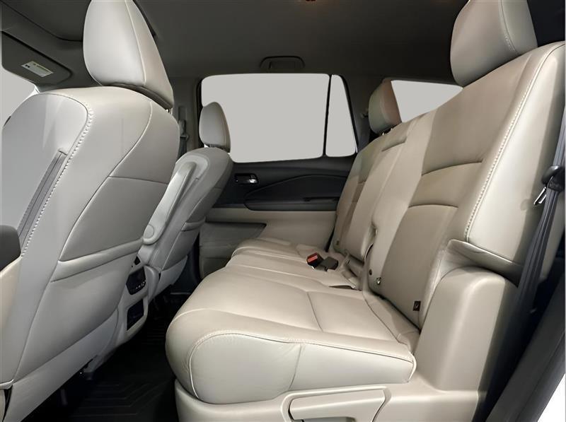 Honda Pilot EX-L w/Navigation AWD 2018