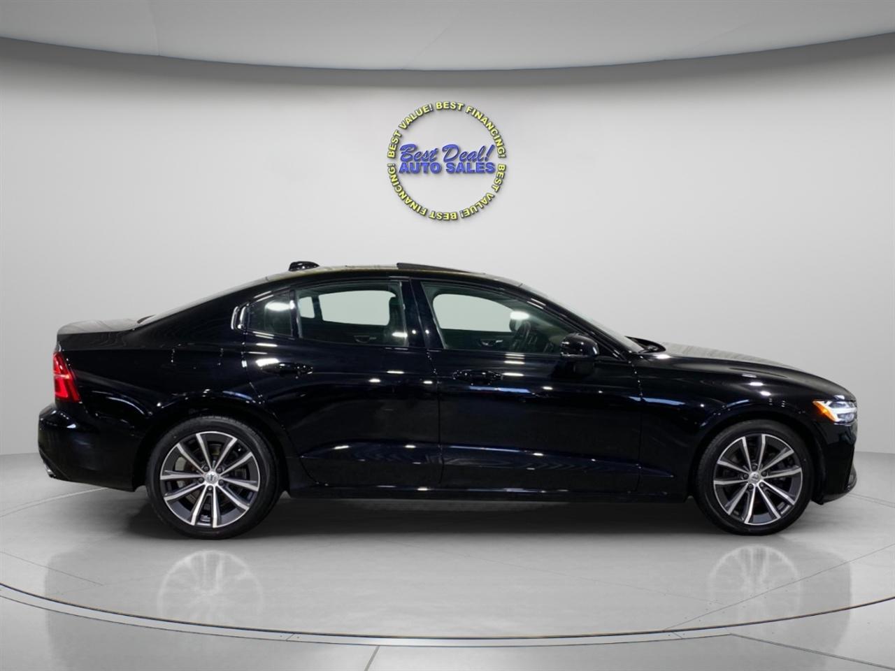 Volvo S60 B5 Momentum 2022