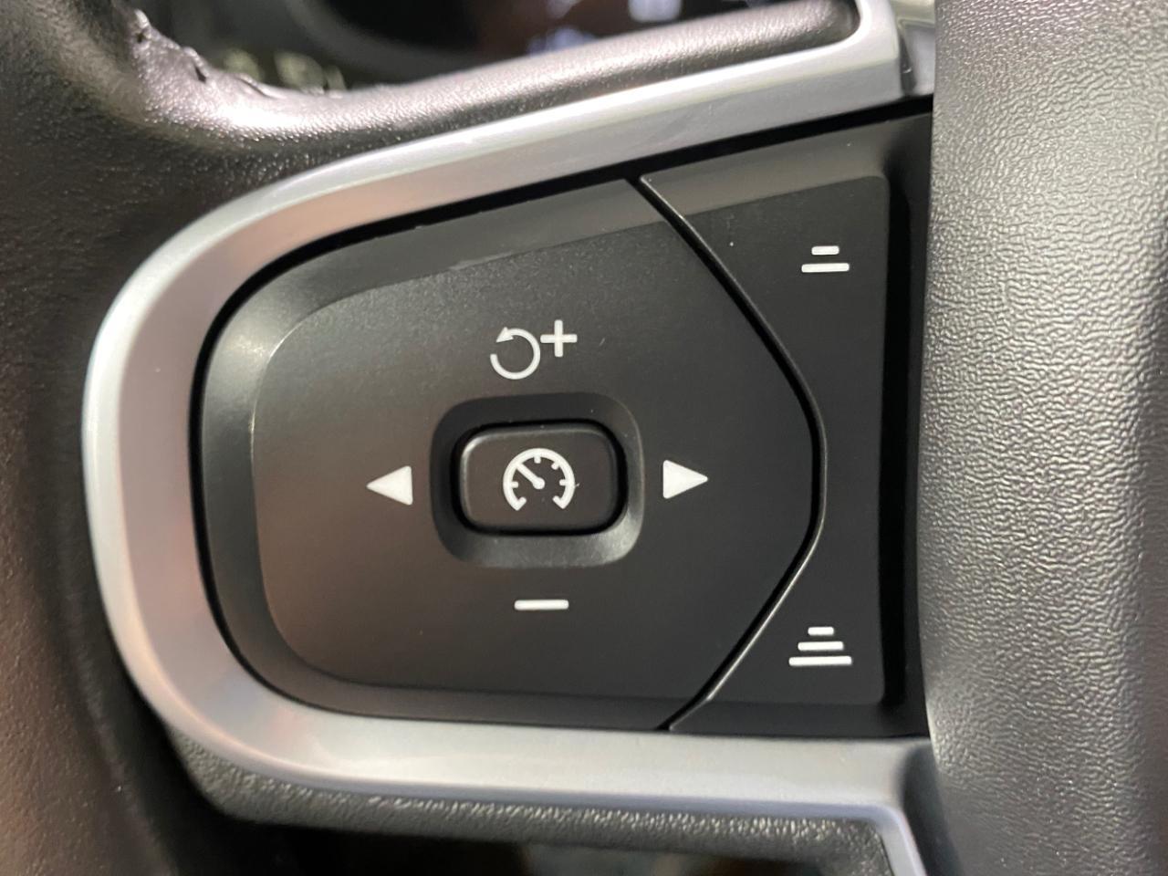 Volvo S60 B5 Momentum 2022