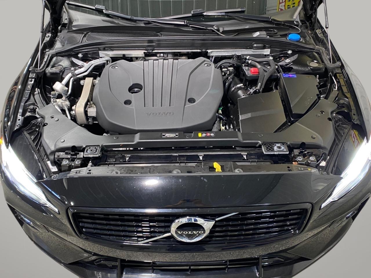 Volvo S60 B5 Momentum 2022