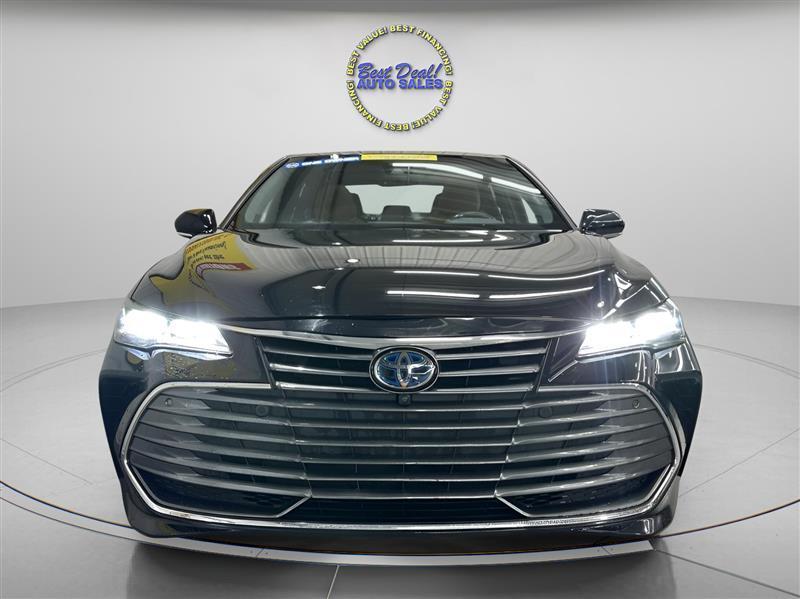 Toyota Avalon Hybrid Limited 2021