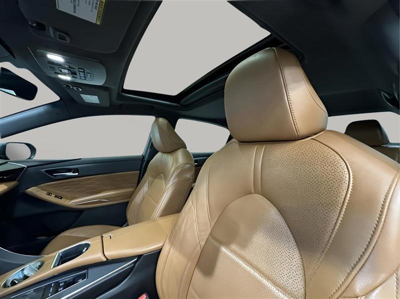 Toyota Avalon Hybrid Limited 2021