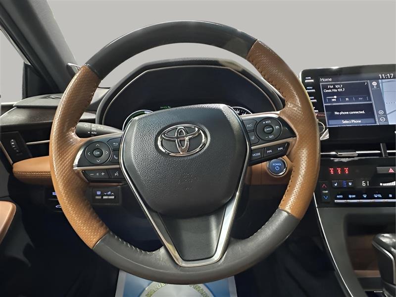 Toyota Avalon Hybrid Limited 2021