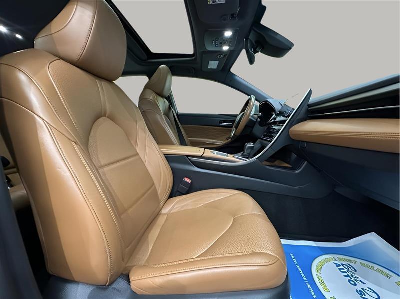 Toyota Avalon Hybrid Limited 2021