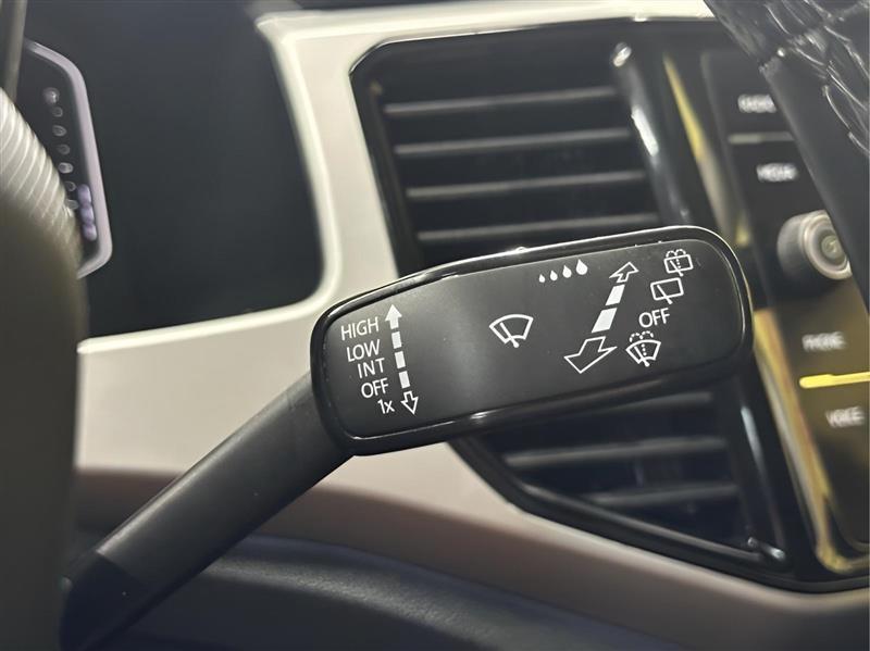 Volkswagen Atlas SEL R-Line Black 4MOTION 2023