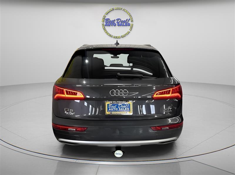 Audi Q5 2.0T Premium Plus quattro 2018