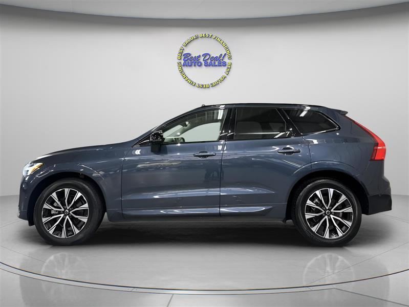Volvo XC60 B5 Plus Dark AWD 2024