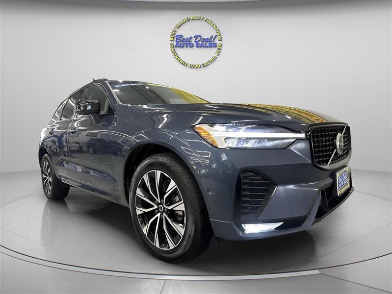 Volvo XC60 B5 Plus Dark AWD 2024