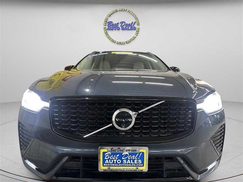 Volvo XC60 B5 Plus Dark AWD 2024