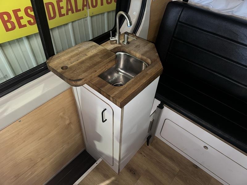 Mercedes-Benz Sprinter 2500 144-in. WB 2023