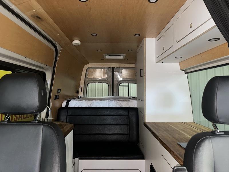 Mercedes-Benz Sprinter 2500 144-in. WB 2023