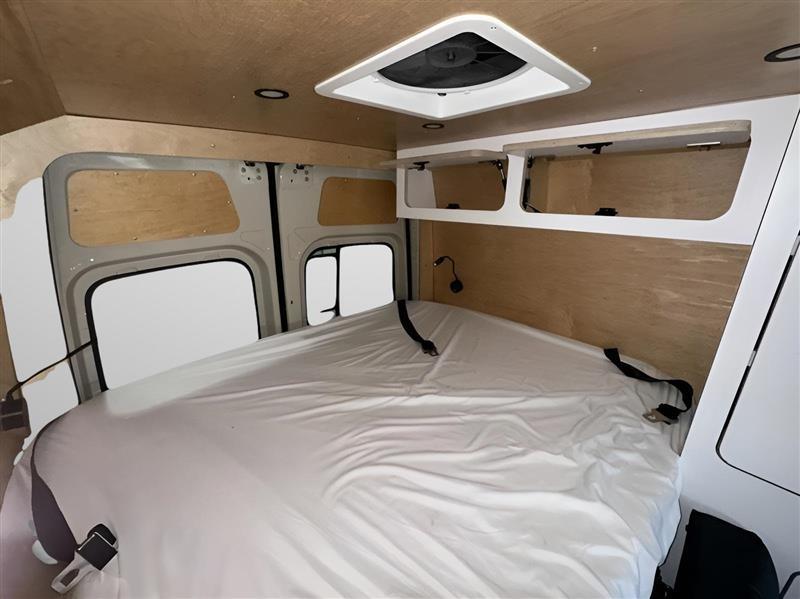 Mercedes-Benz Sprinter 2500 144-in. WB 2023