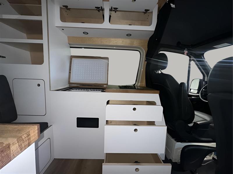 Mercedes-Benz Sprinter 2500 144-in. WB 2023
