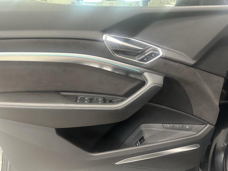 Audi E-Tron Prestige quattro 2019