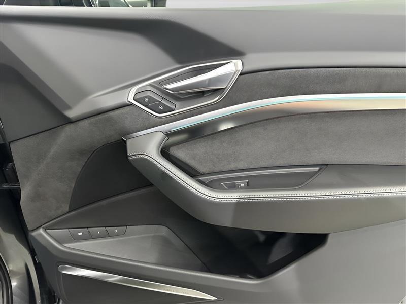 Audi E-Tron Prestige quattro 2019