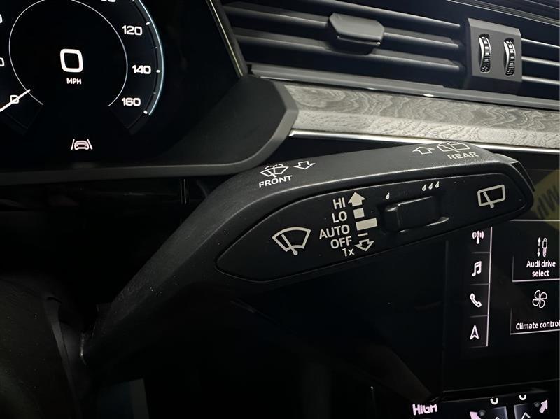 Audi E-Tron Prestige quattro 2019