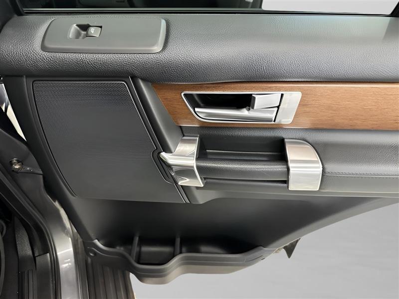 Land Rover LR4  2016
