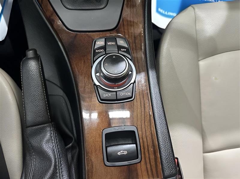 BMW 3-Series 328i Convertible - SULEV 2013