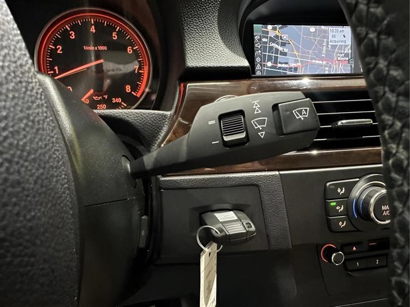 BMW 3-Series 328i Convertible - SULEV 2013