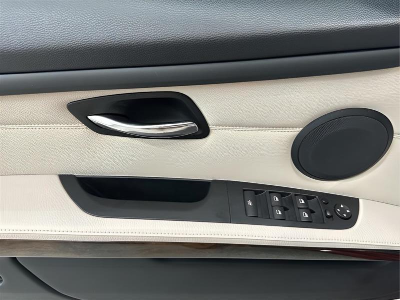 BMW 3-Series 328i Convertible - SULEV 2013
