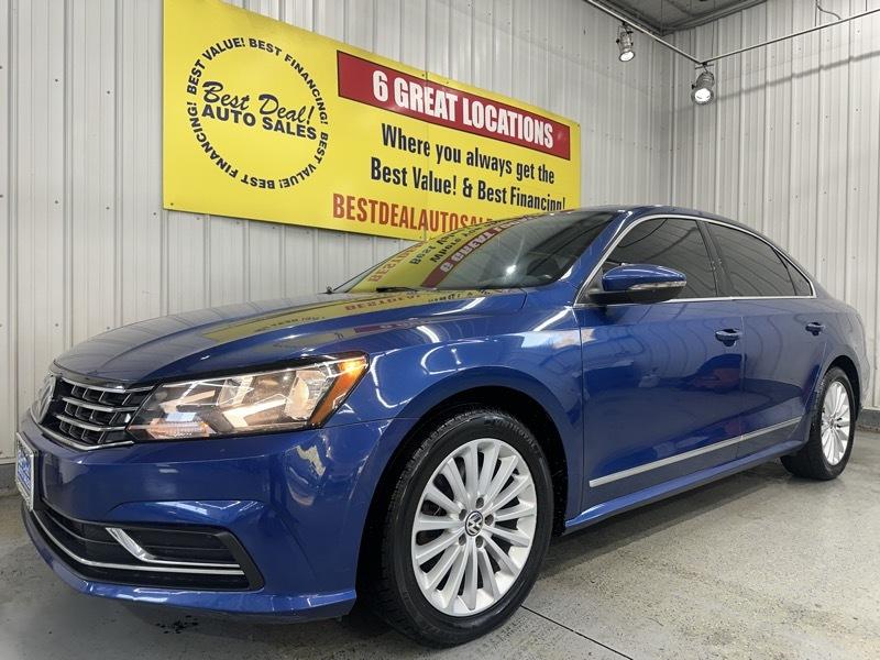 2016 Volkswagen Passat SE PZEV 6A w/ Sunroof & Nav