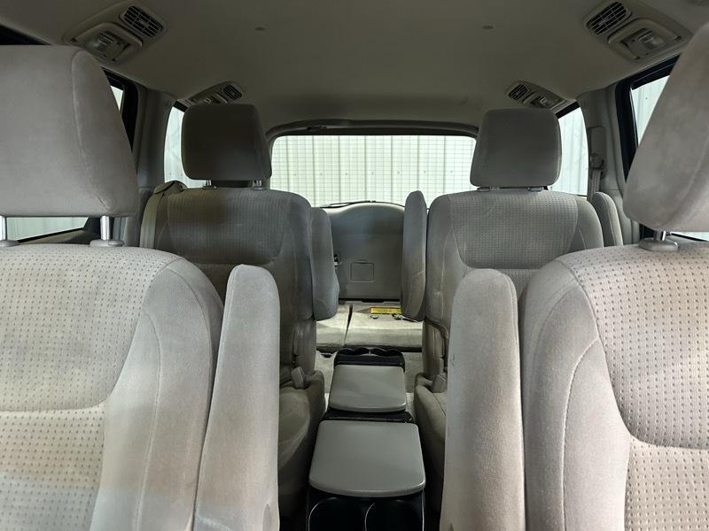 Toyota Sienna LE FWD 7 Passenger 2009