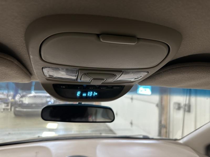 Toyota Sienna LE FWD 7 Passenger 2009