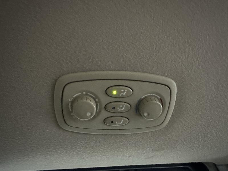 Toyota Sienna LE FWD 7 Passenger 2009