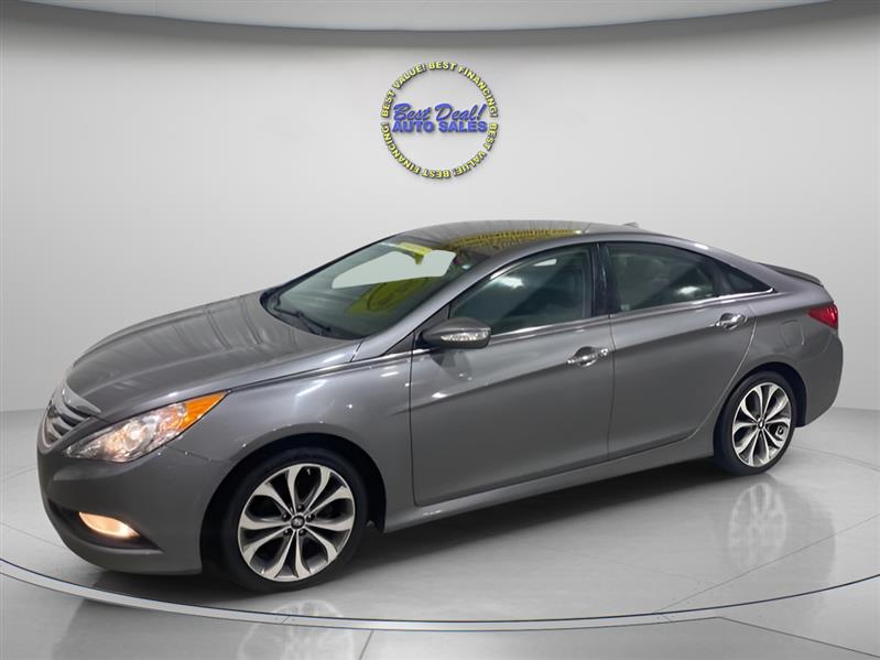 Hyundai Sonata SE 4D Sedan 2.4 2014